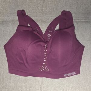 Victoria Sport Maroon Sports Bra